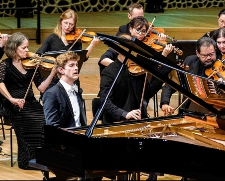 Academy of St. Martin in the Fields (2)